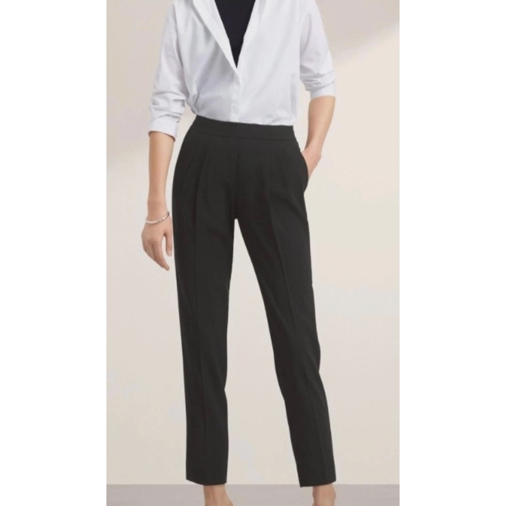 Aritzia BABATON Pants 2 Black Cropped‎ Pull On Pockets Chic Quiet Luxury COHEN